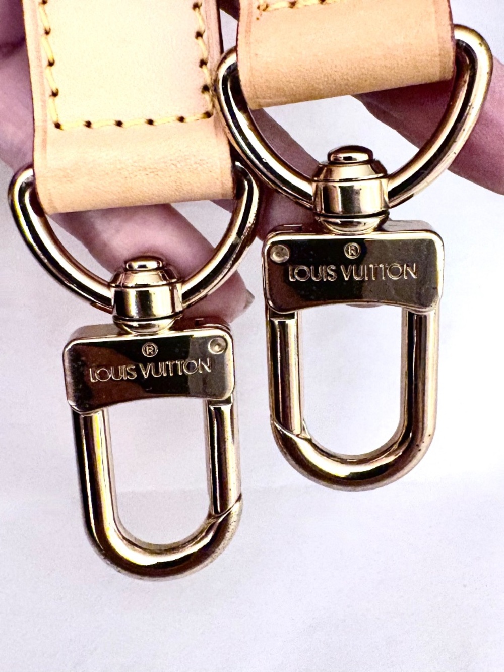 Louis Vuitton Long Leather Strap - Picture 7 of 7